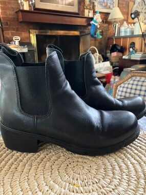 Steve Madden Black Chelsea Ankle Booties